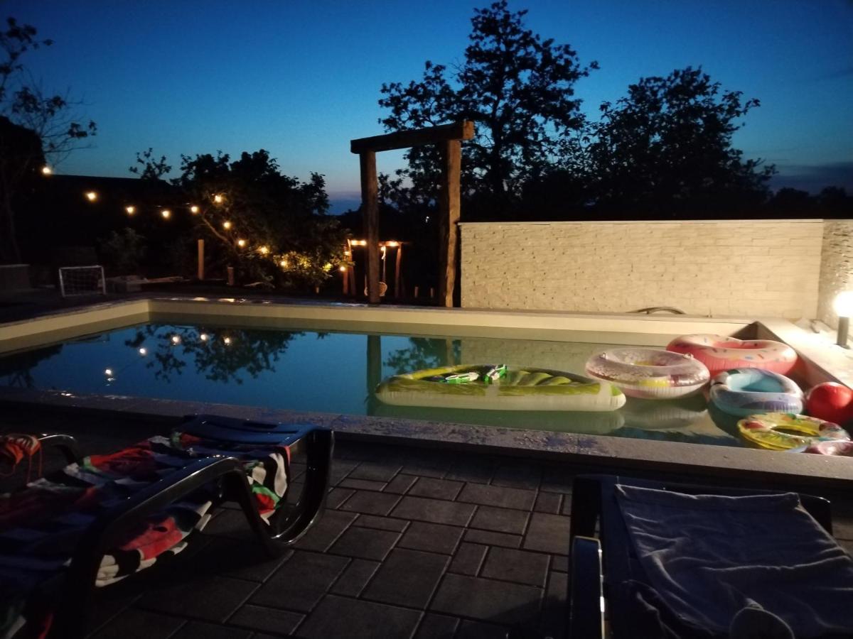 Willa House With Pool Poli Stare Nuoni Žminj Zewnętrze zdjęcie