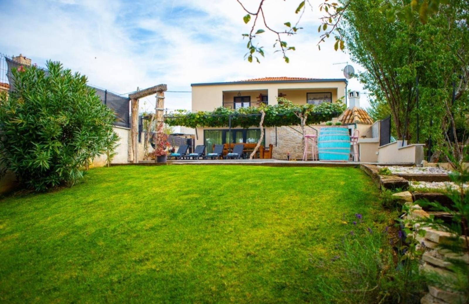 Willa House With Pool Poli Stare Nuoni Žminj Zewnętrze zdjęcie